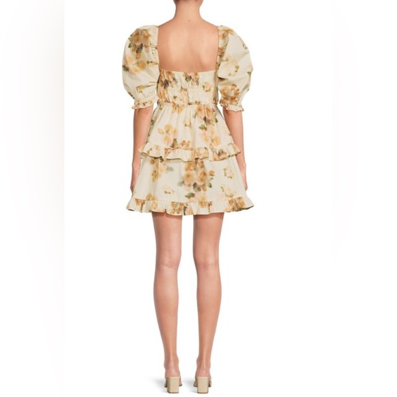 NEW WEWOREWHAT Floral Ruffle Mini puff sleeve Dress Small - Picture 3 of 12